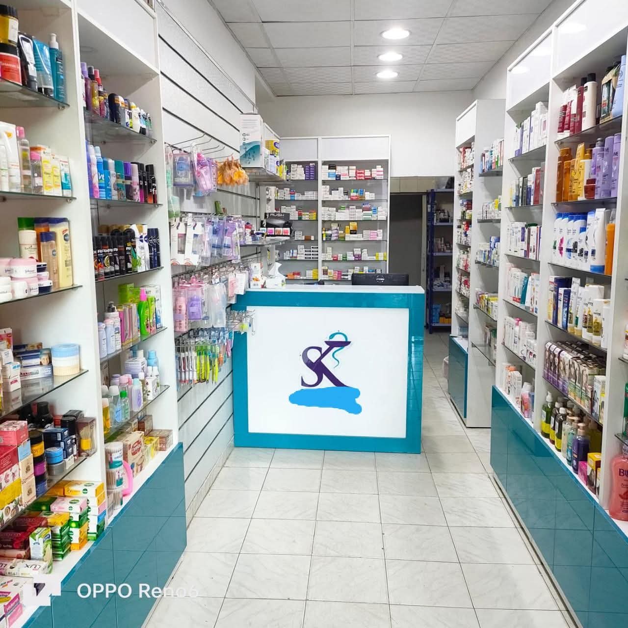 صيدلية بشارع متحف المطرية