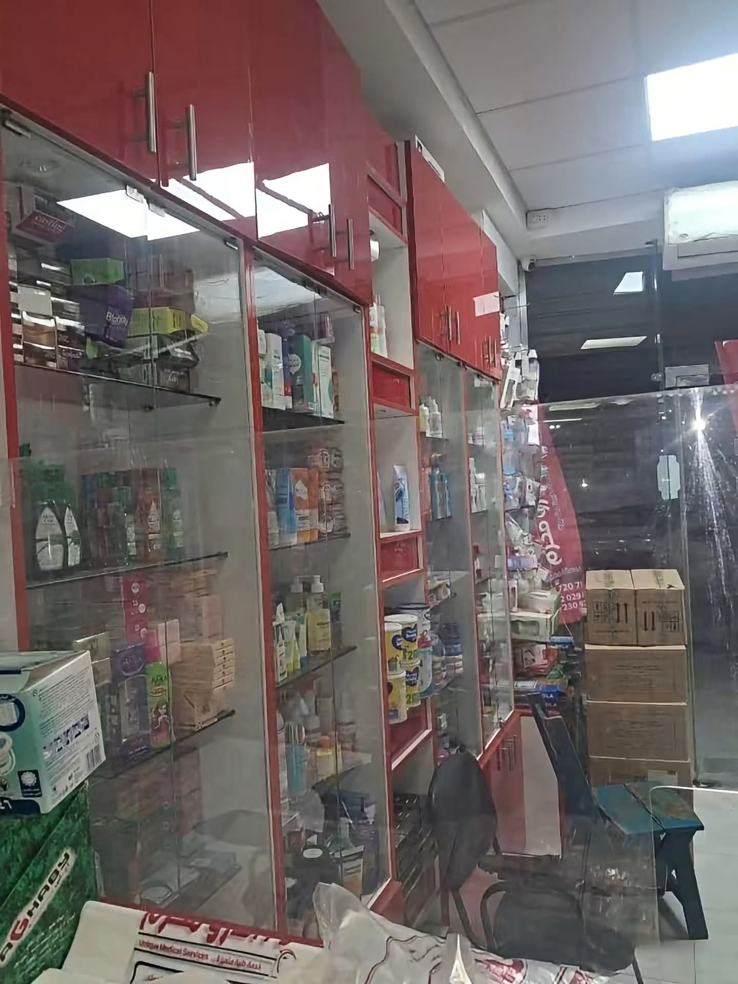 للبيع صيدلية بمنطقة العزيز بالله