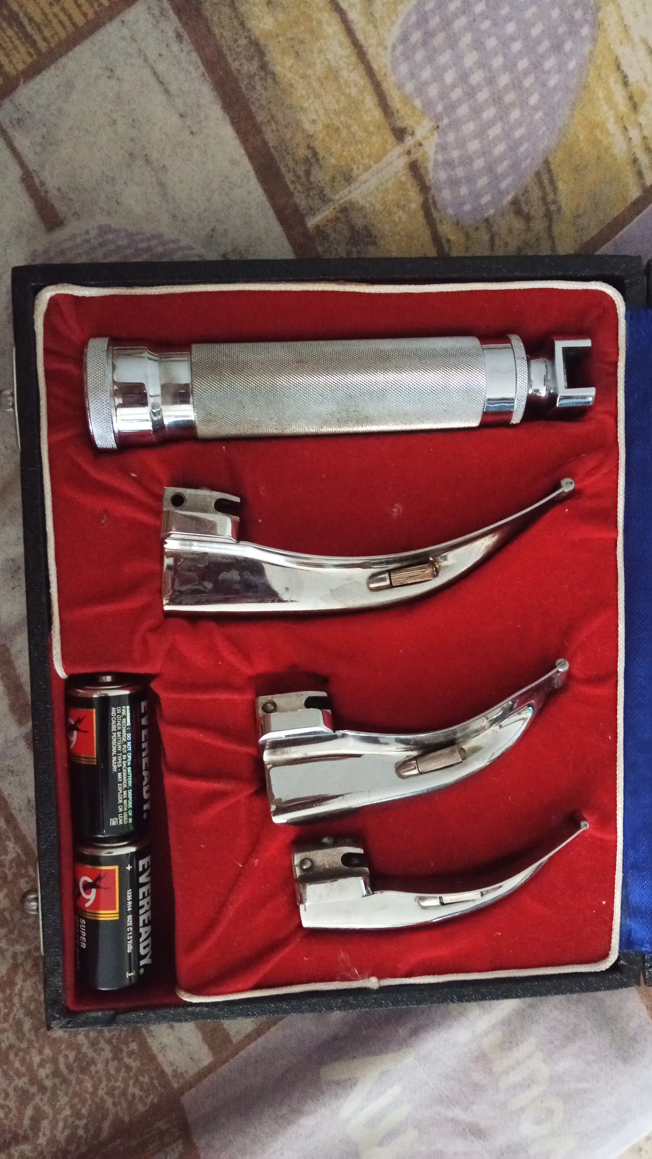 منظار حنجري (Laryngoscope)