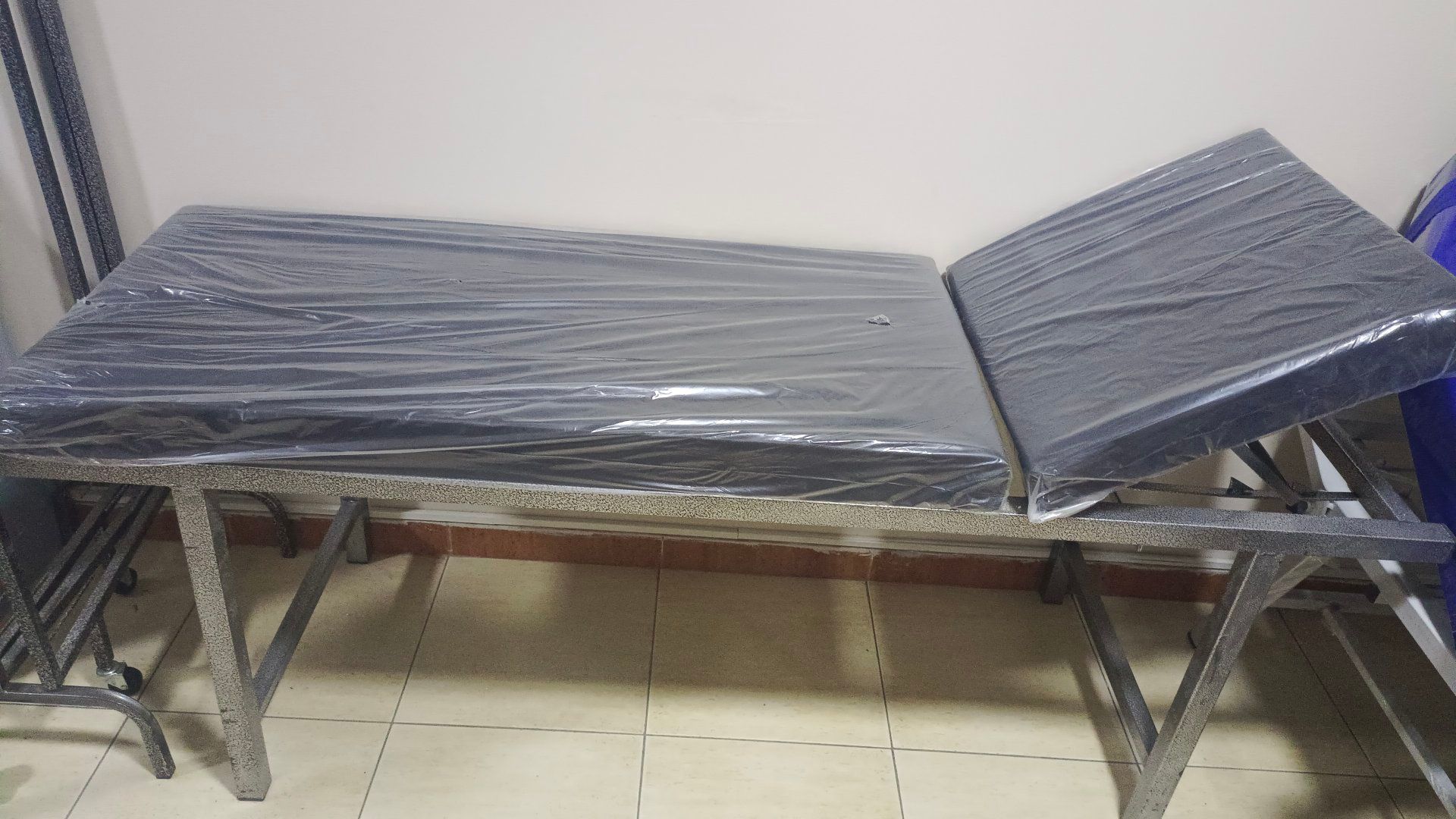 شيزلونج محلي الصنع