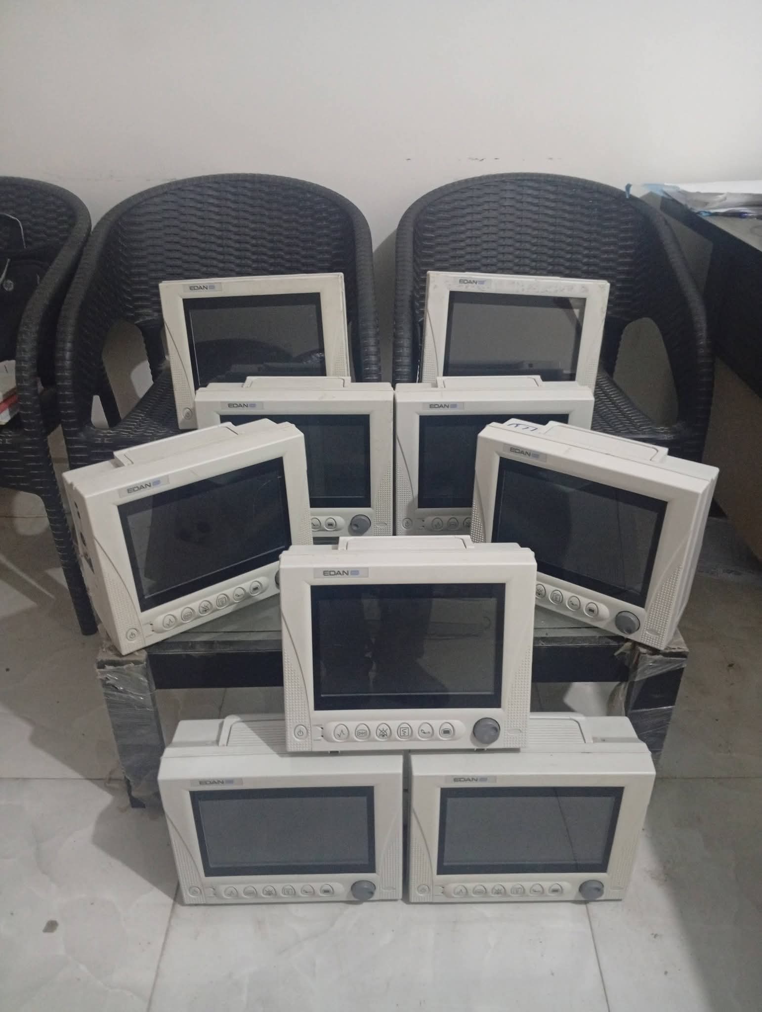 أجهزة مونيتور
