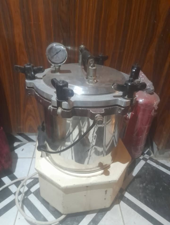 تصفية أجهزة معمل تحاليل - صورة 2